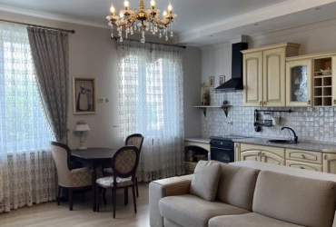 3-к. квартира, 93 м², 4/16 эт.